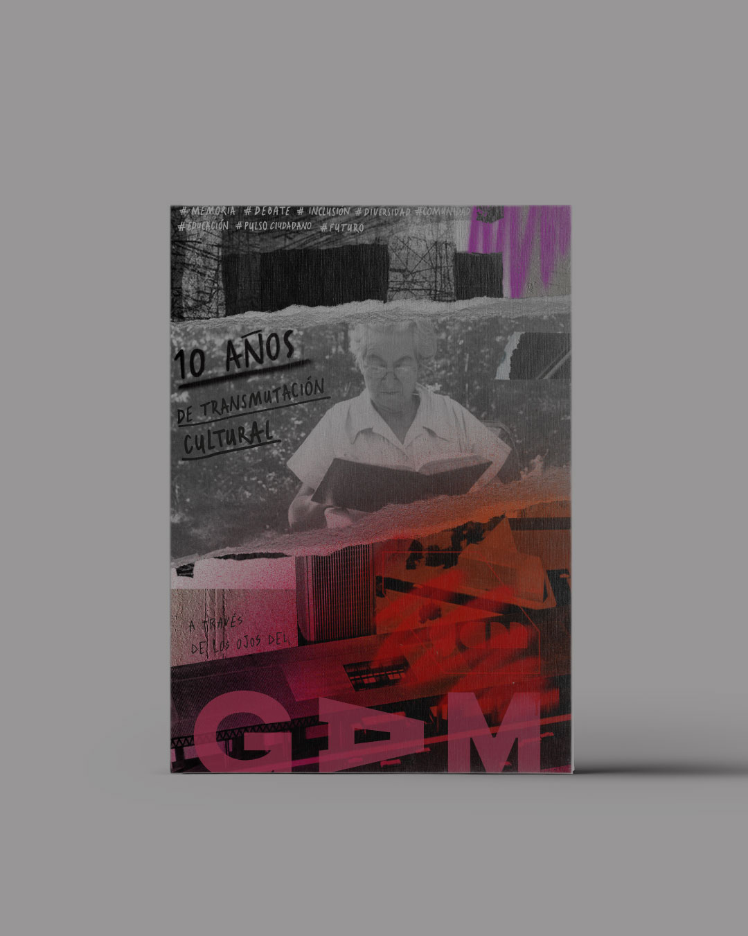 Portada del libro “10 años de transmutación cultural GAM” con collage gráfico y fotografía de una mujer mayor leyendo.